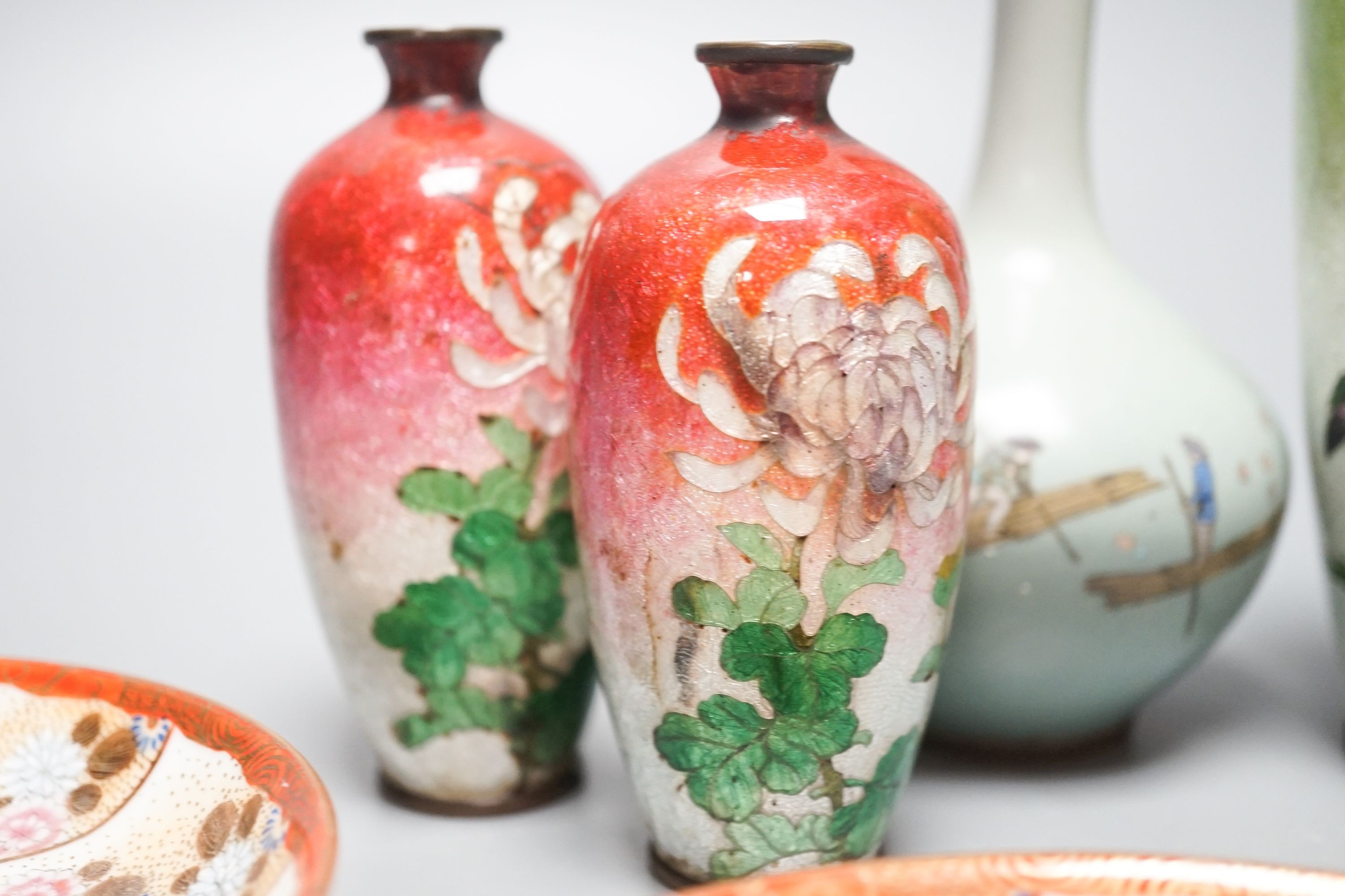 Four Japanese cloisonné enamel vases (three ginbari), tallest 14.5cm and two Kutani saucers, Meiji period (6)